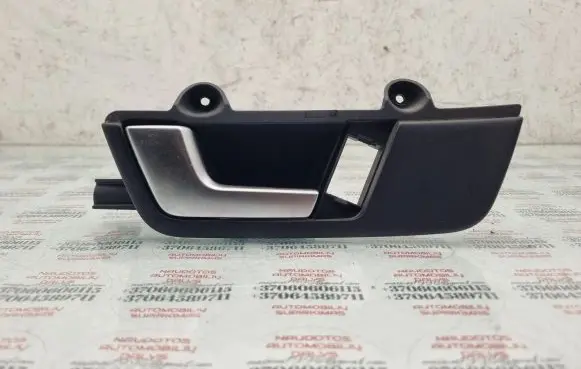 Seat Exeo (3R) Front door interior handle 8E1837019