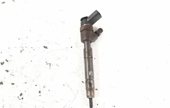 Mercedes-Benz B W245 Fuel injector 6400700787 A6400700787