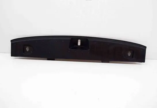 Trunk/boot sill cover protection