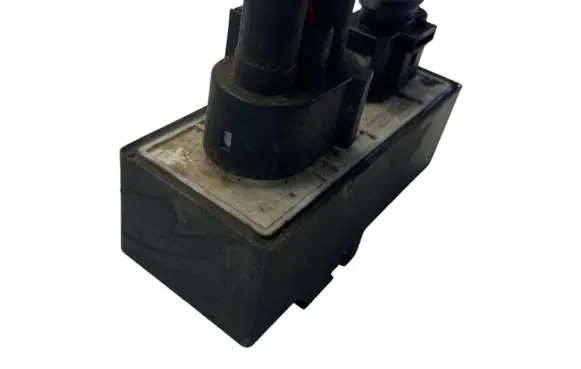 Coolant fan relay