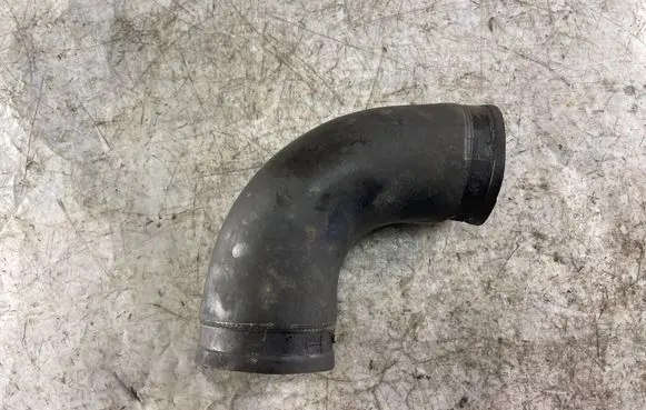 Nissan Patrol Y61 Intercooler hose/pipe