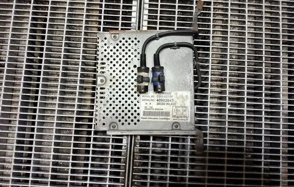 Nissan Elgrand GPS navigation control unit/module 28330WL600