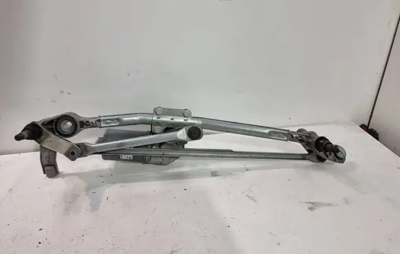 BMW 3 E90 E91 Front wiper linkage and motor 7161711 10310220