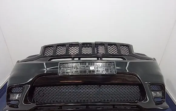 Jeep Grand Cherokee Front bumper 