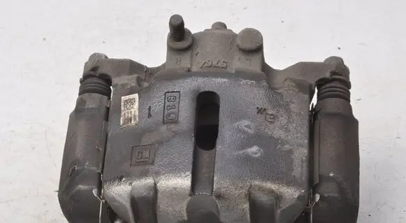 Opel Insignia B Front brake caliper 