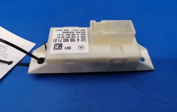 Mercedes-Benz C W204 Light module LCM A1669007101 A1669010201 A1669021401