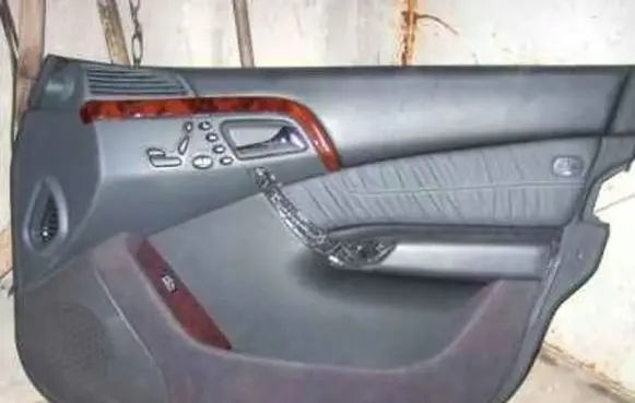 Mercedes-Benz S W220 Tailgate/boot cover trim set MCD5995
