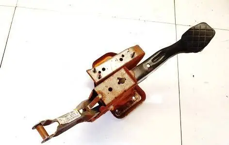 Skoda Fabia Mk2 (5J) Brake pedal 61721058at