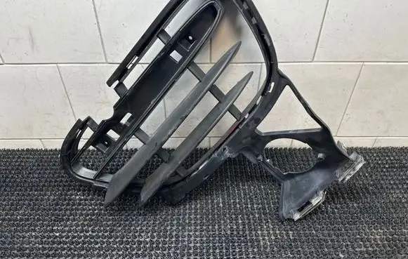 Porsche Cayenne (92A) Front bumper lower grill 7P5807681C