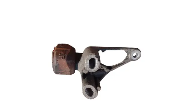 Audi A4 S4 B8 8K Engine mount bracket 8K0199339D