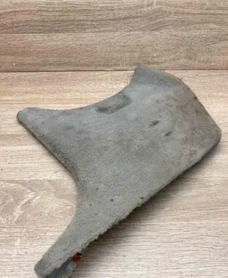 Mercedes-Benz E W211 Foot area side trim A2116800106 YAP10400