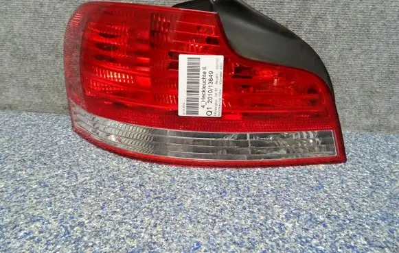 BMW 1 E82 E88 Rear/tail lights 6924514