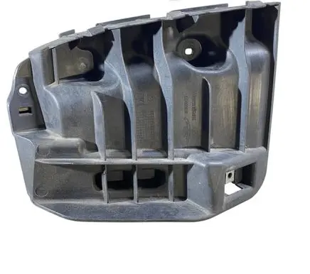 Rear bumper mounting bracket