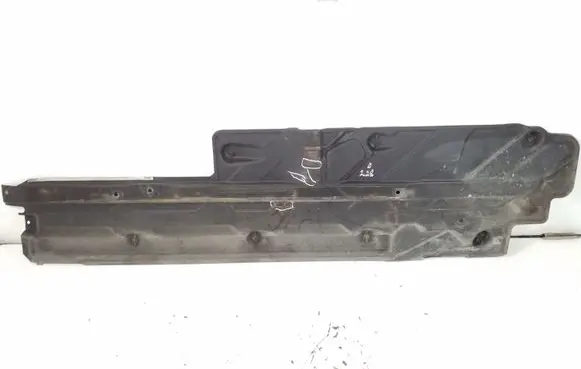 Mercedes-Benz E C207 W207 Side bottom protection A2076800308