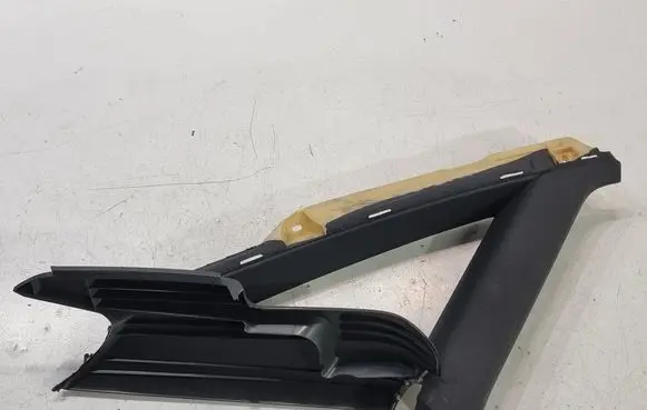 Audi A6 S6 C6 4F (D)pillar trim (top) 4F5867287