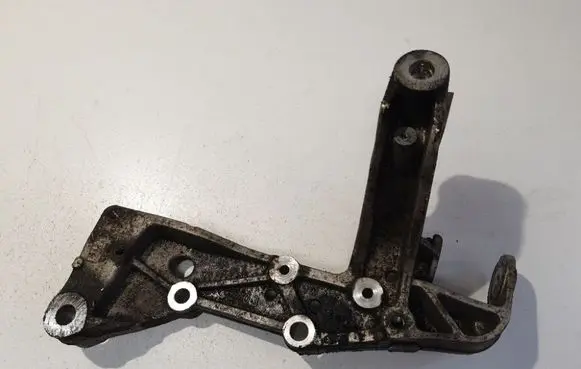 Volkswagen Golf V Front lower control arm/wishbone 1K0199295E