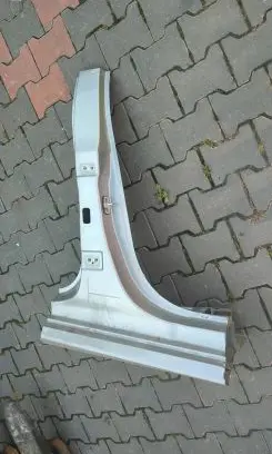 Peugeot 208 Sill