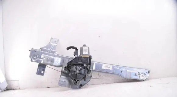 Peugeot 208 I Front door window regulator with motor 9673154480 9674254480