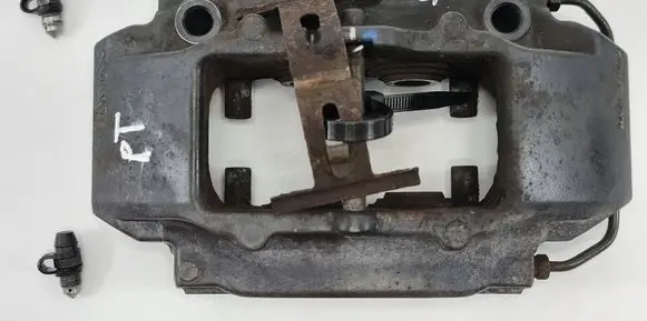 Porsche Cayman 987 Rear brake caliper 996352422