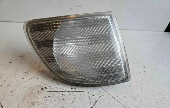 Mercedes-Benz Vito Viano W638 Front indicator light 6R01489