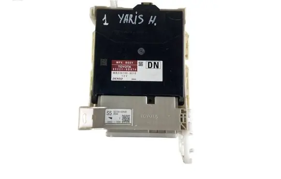Toyota Yaris Central body control module 892210D870 MB2381008010