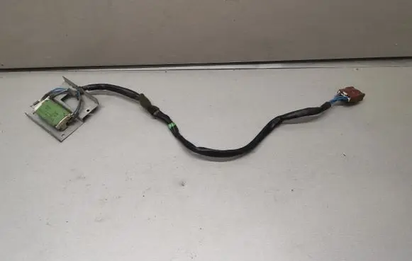 Heater blower motor/fan resistor