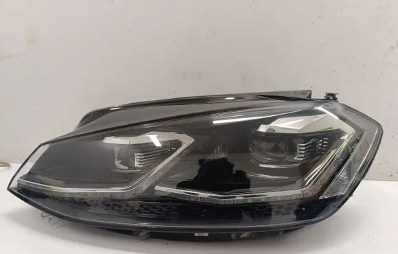 Volkswagen Golf VII Headlight/headlamp 5G2941059C 8V0907399D 7P5941572A
