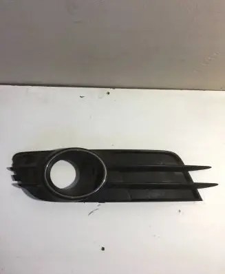 Audi A6 C7 Front fog light trim/grill 4G0807151