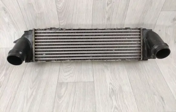 BMW X3 F25 Intercooler radiator 17517823570 M149619