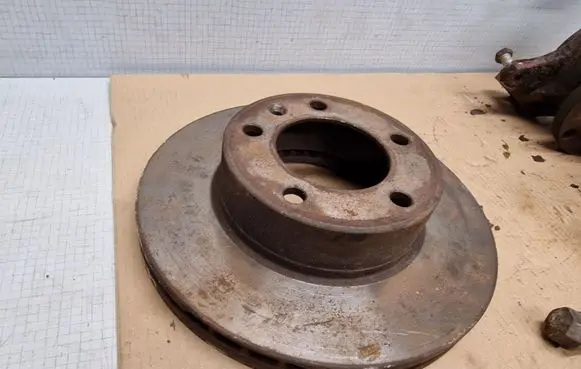 Opel Movano A Front brake disc