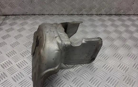 Citroen C4 I Heat shield in engine bay 9653067980