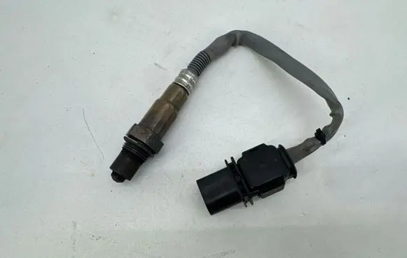 KIA Sorento Lambda probe sensor 393502F610