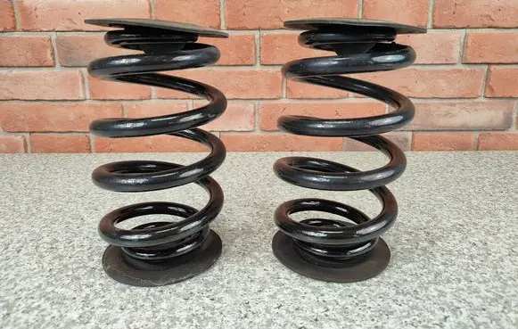 BMW X3 E83 Rear coil spring 3413080