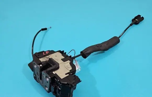 Renault Laguna III Front door lock 805010004R-B IMPRK1464549