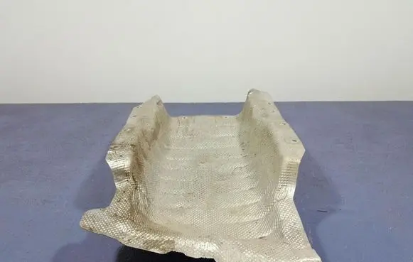 BMW X7 G07 Exhaust heat shield 7424924