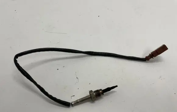Audi A4 S4 B9 Exhaust gas temperature sensor 8W0906088R