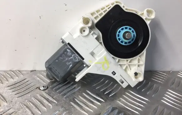 Audi Q5 SQ5 Front door window regulator motor 8K0959812A