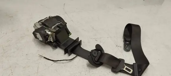 BMW i4 Front seatbelt 7496294