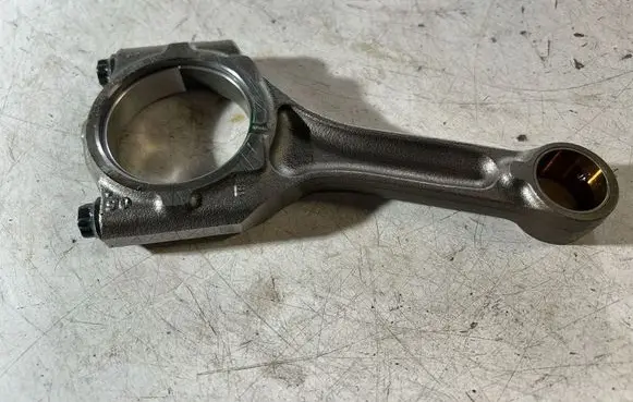 Subaru Outback (BT) Connecting rod/conrod CM0500557 12100AA540