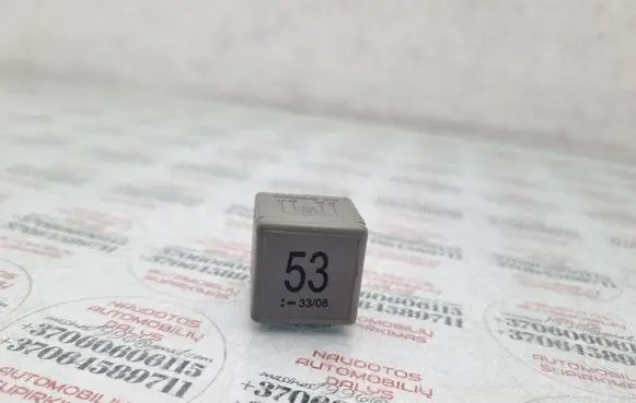 Audi A4 S4 B5 8D Other relay
