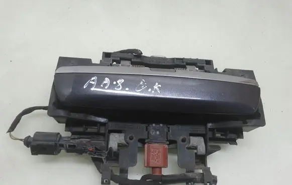 Rear door exterior handle
