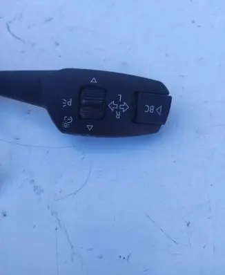 BMW 3 E90 E91 Indicator stalk 01108100 0101810063280104