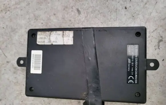 Nissan Terrano Other control units/modules E1021303