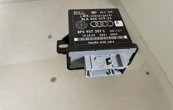 Audi A6 S6 C6 4F Light module LCM 8P0907357C 5LA00837922