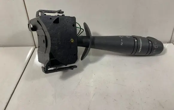 Renault Laguna II Wiper control stalk 8200012245