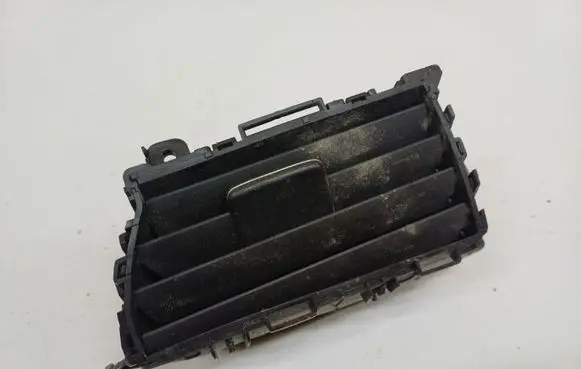 Honda Civic IX Dash center air vent grill 77610TV1E41