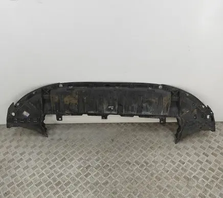 Volvo V60 Front bumper skid plate/under tray 32227198