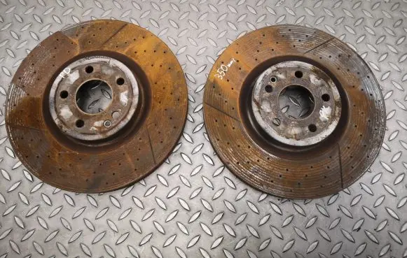 Mercedes-Benz A W176 Front brake disc A1764210212