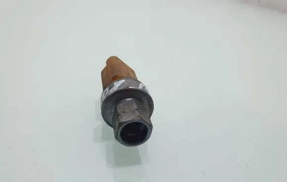 Peugeot 2008 I Air conditioning (A/C) pressure sensor 9653027380