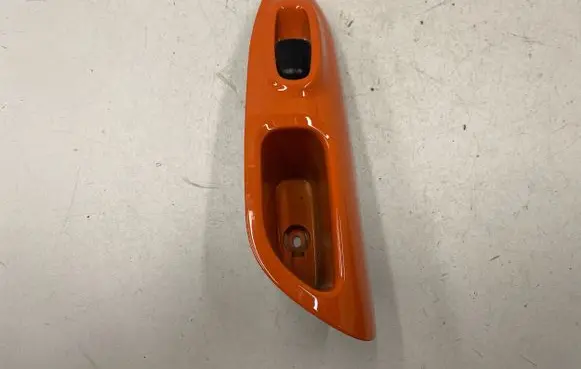 Nissan Juke I F15 Electric window control switch 829611KA2A